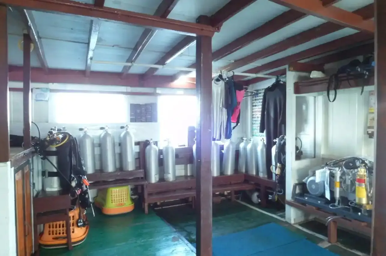 Liveaboard interior — Dive deck Area Seamore Papua Liveaboard