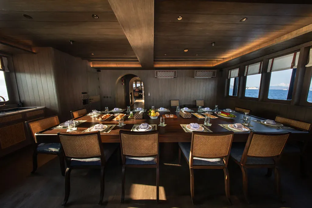 Liveaboard interior — Indoor Dining Area Bhavana Phinisi Liveaboard