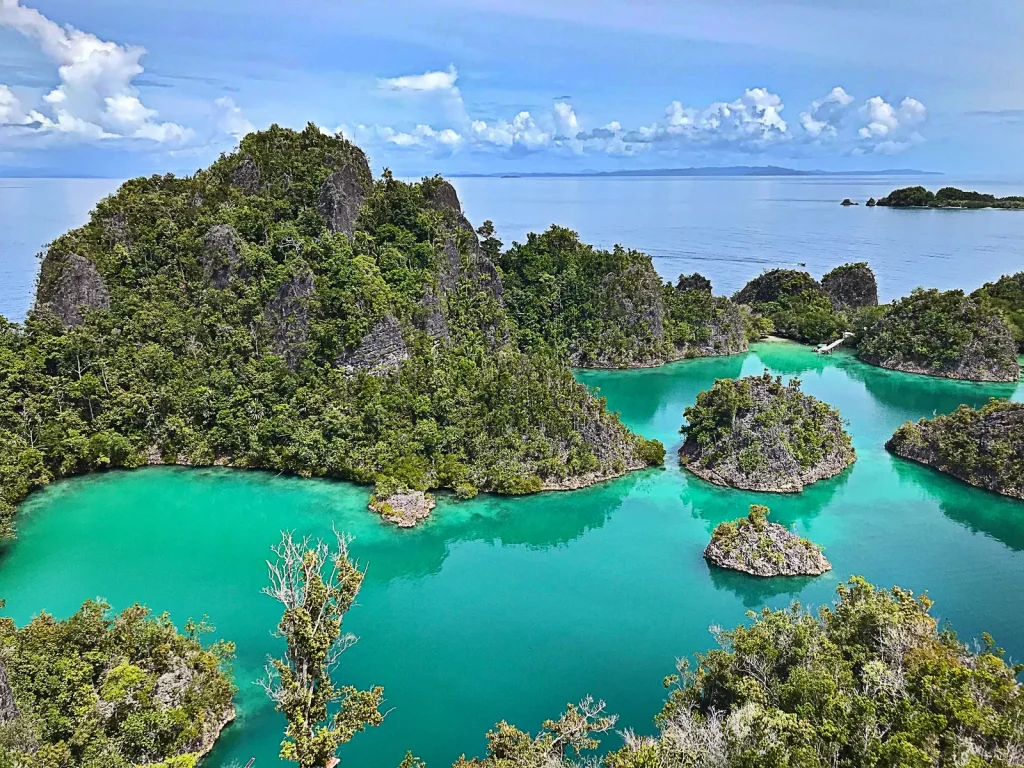 Raja Ampat Liveaboard FAQ: 25 Questions Answered for 2027