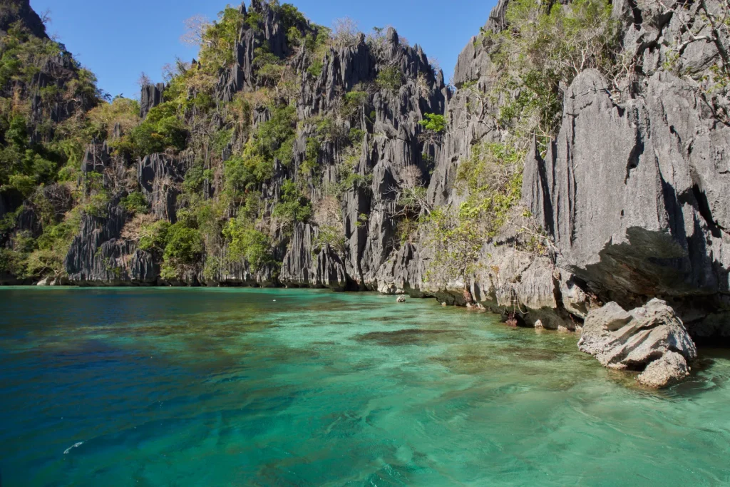 What a Typical Day on a Raja Ampat Liveaboard Looks Like