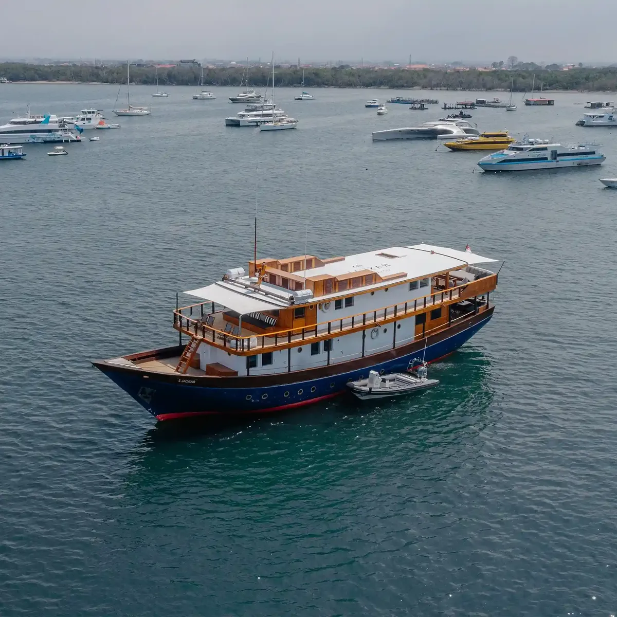 Rascal liveaboard sailing Raja Ampat